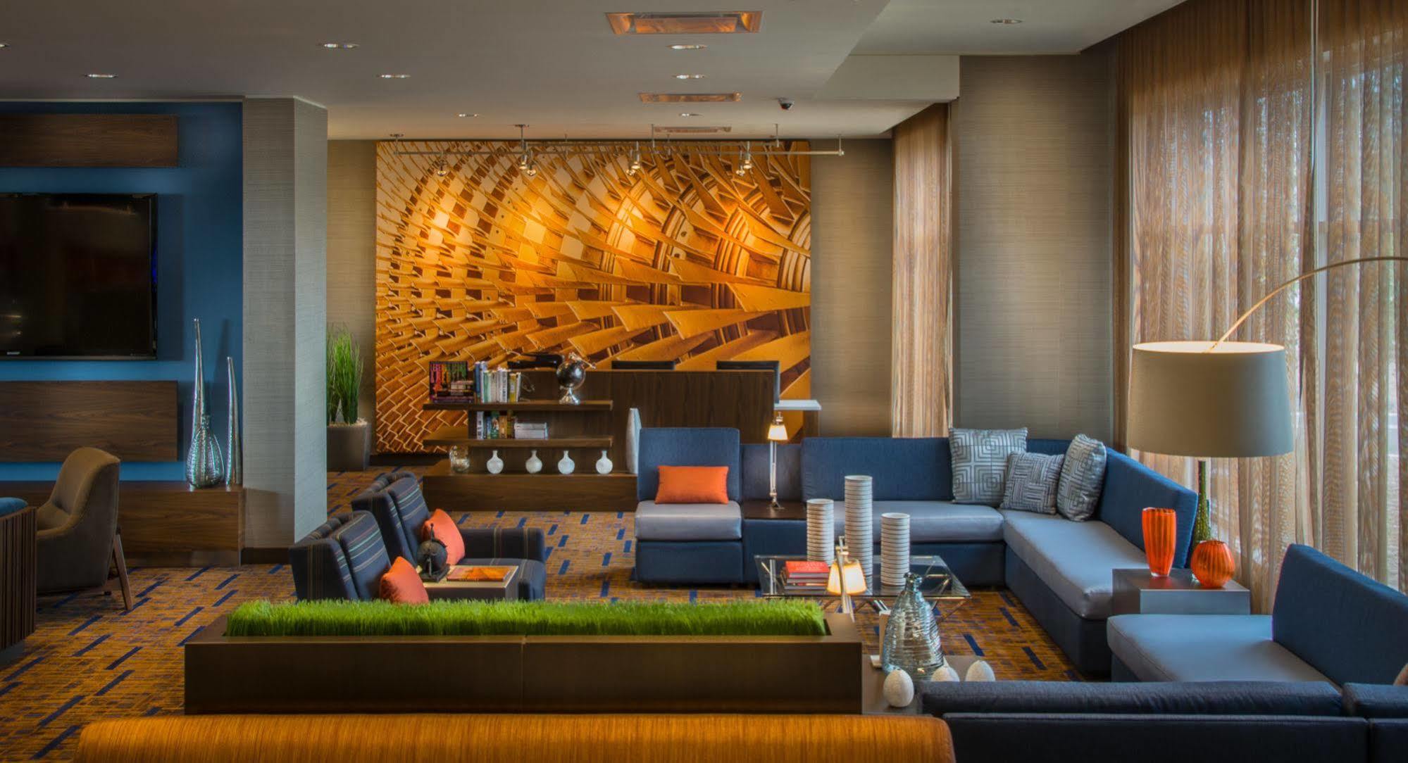 Courtyard By Marriott Winnipeg Airport Zewnętrze zdjęcie